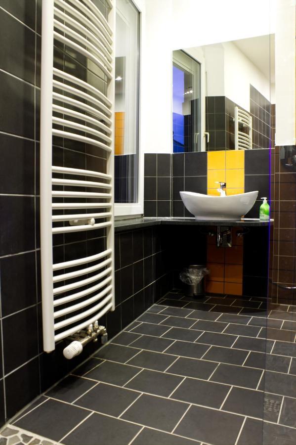 Kl17 Ostel Doebeln Hostel Bagian luar foto