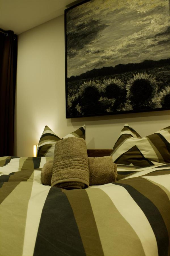 Kl17 Ostel Doebeln Hostel Bagian luar foto